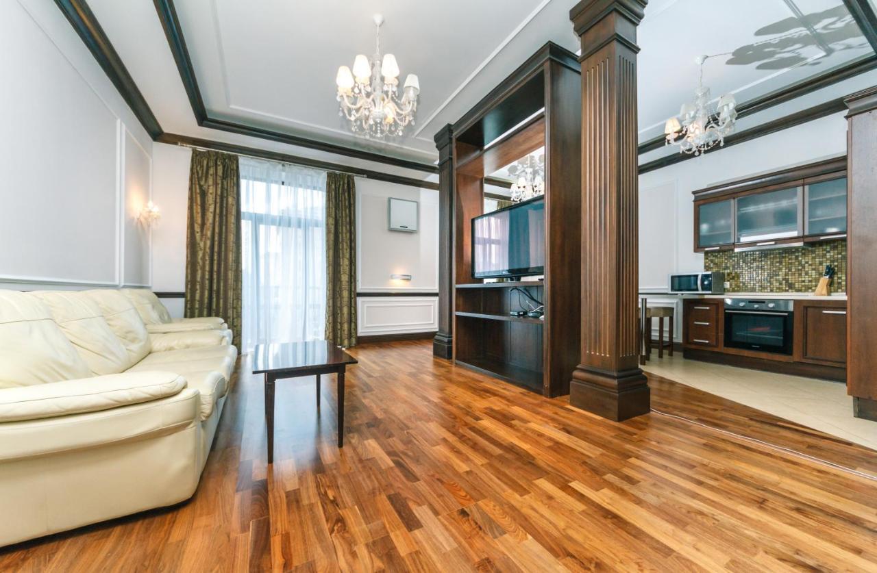 Vip Apartment. Kreshatik, Maidan Nezavisimosti. Kyiv Exterior photo
